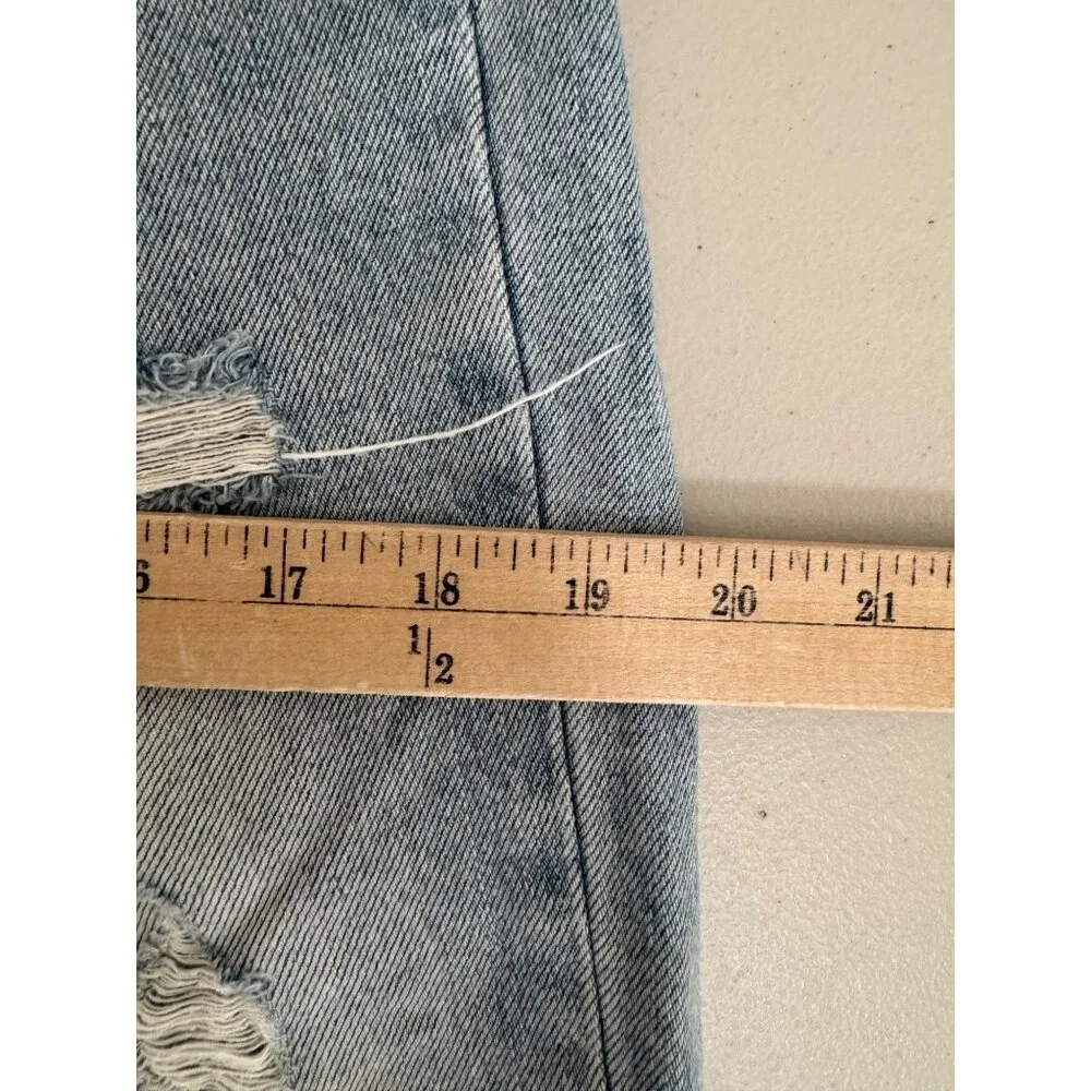 Urban Outfitters BDG Straight leg crop boyfriend‎ jeans light 90s sz 27